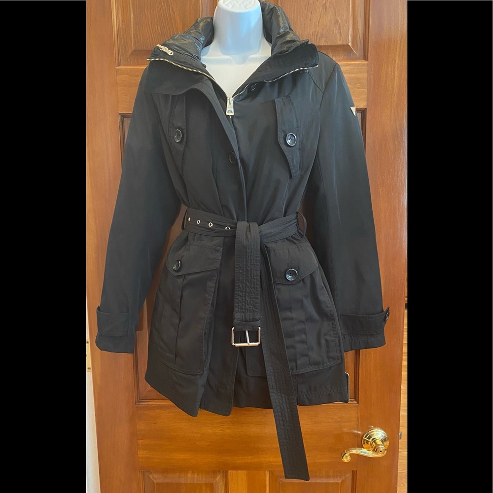 GUESS NWT Women’s Convertible Coat M